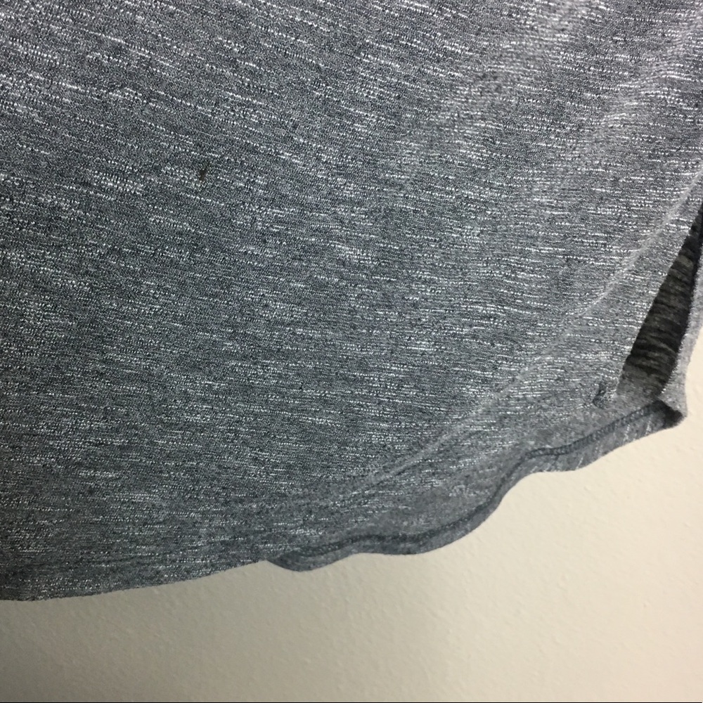 Basic Grey Tank - Picture 7 of 7